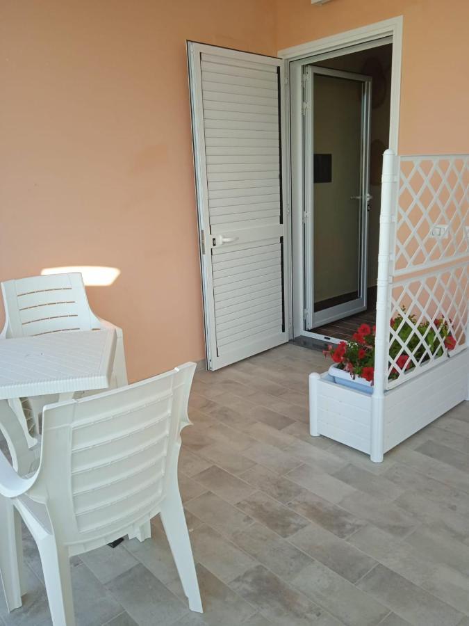 Готель Rayo De Sol Marina Di Casal Velino Екстер'єр фото